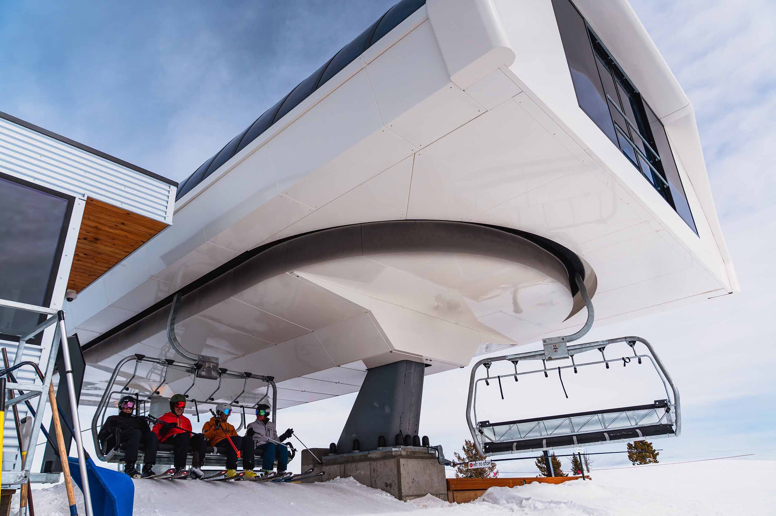 Lookout Express Lift will resemble the current Seattle Ridge Lift